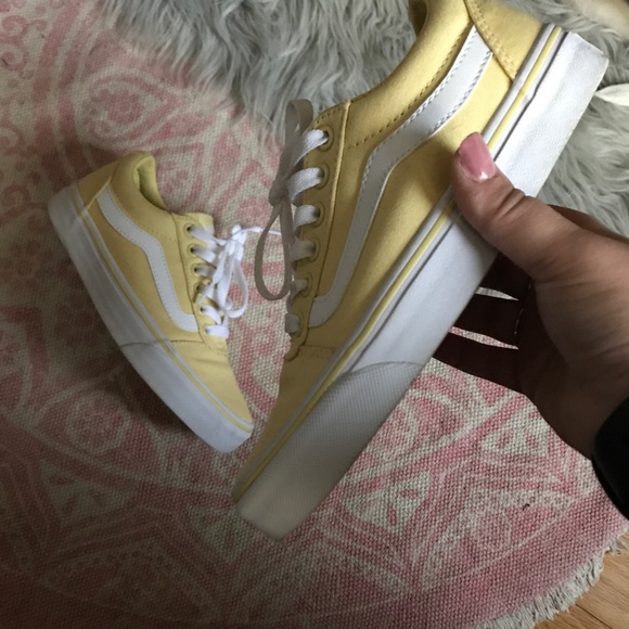 Vans Shoes - Pastel Yellow Old Sokol Vans